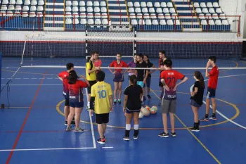 Projeto Verão 2019 - Aulas de Voleibol