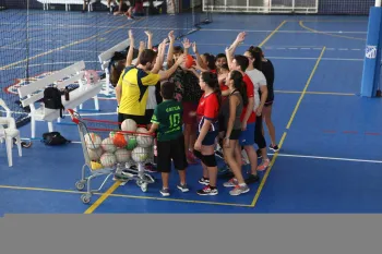 Projeto Verão 2019 - Aulas de Voleibol