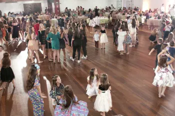 Jantar Infantil - Baixinhos em Ação