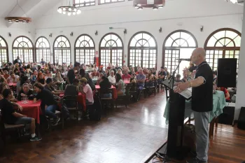 O dia para celebrar os colaboradores