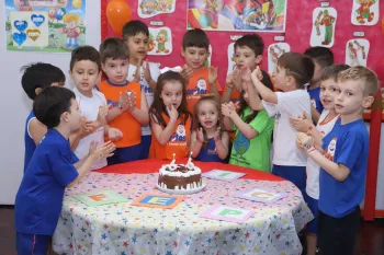 Aniversariantes de Dezembro - Escola Doritos