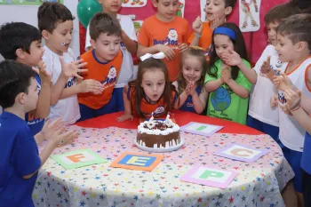 Aniversariantes de Dezembro - Escola Doritos