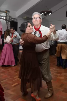 Semana Farroupilha 2026 - TROCA DE FAIXAS E CRACHÁS
