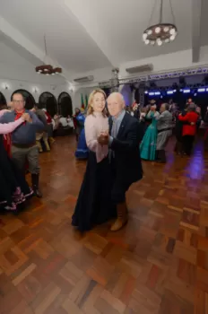 Semana Farroupilha 2026 - TROCA DE FAIXAS E CRACHÁS