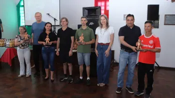 Confraternização dos funcionários do Clube Dores