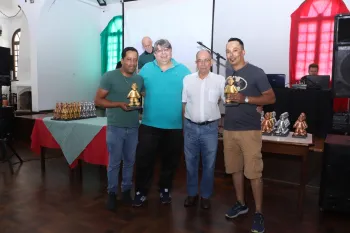 Confraternização dos funcionários do Clube Dores