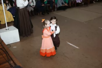 Noite do Grupo de Danças Mirim