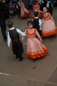 Noite do Grupo de Danças Mirim