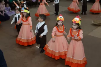 Noite do Grupo de Danças Mirim