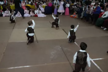 Noite do Grupo de Danças Mirim