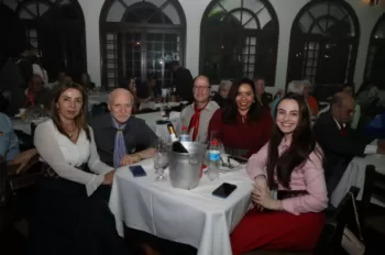 Jantar Fandango com Grupo Fogo de Chão