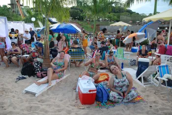 Luau Bye Bye Summer/2023