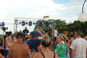 Luau Bye Bye Summer/2023