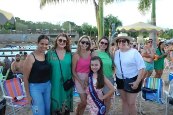 Luau Bye Bye Summer/2023
