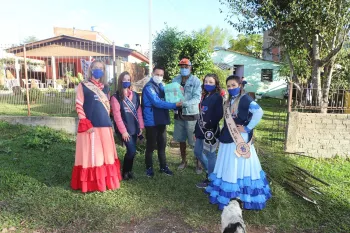 Dores em Ação Social - Comunidade da Vila Favarin e N. Sra. da Glória