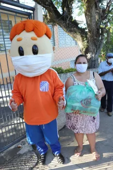 Dores em Ação Social - Vilas Conceição e Lorenzi, Lar Itagiba e no Abrigo Espírita Oscar José Pithan