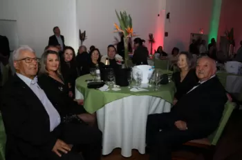Jantar A Gosto