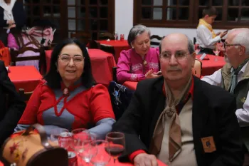 Noite do Grupo de Danças Adulto