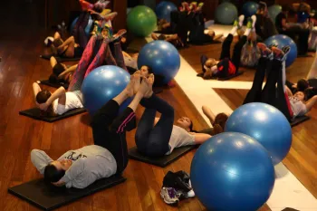 Aula master de pilates e ioga