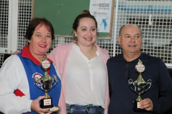 Torneio de bocha misto em duplas