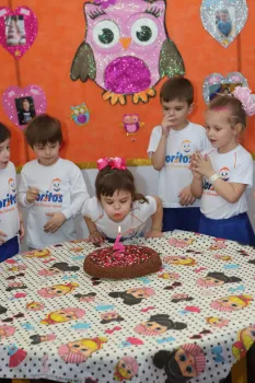 Aniversariantes de Outubro - Escola Doritos