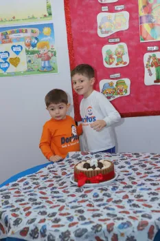 Aniversariantes de Outubro - Escola Doritos