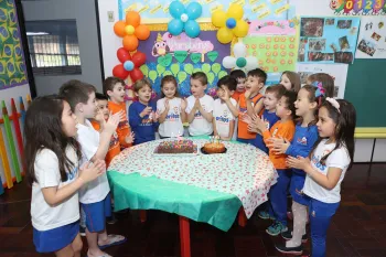 Aniversariantes de Outubro - Escola Doritos