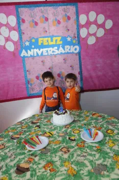 Aniversariantes de Outubro - Escola Doritos