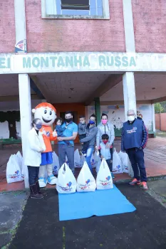 Dores em Ação Social - EMEF Montanha Russa
