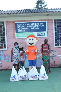 Dores em Ação Social - EMEF Lourenço Dalla Corte