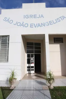 Dores em Ação Social -  Igreja São João Evangelista