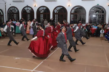 Noite do Grupo de Danças Veterano - Semana Farroupilha do DT