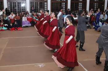 Noite do Grupo de Danças Veterano - Semana Farroupilha do DT