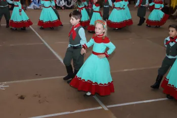 Noite do Grupo de Danças Veterano - Semana Farroupilha do DT