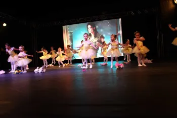 14º Espetáculo Cia. Dance One Dores