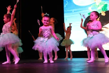 14º Espetáculo Cia. Dance One Dores