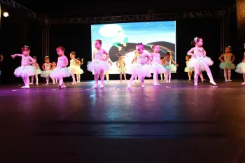 14º Espetáculo Cia. Dance One Dores