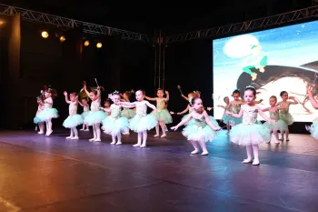 14º Espetáculo Cia. Dance One Dores