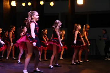 14º Espetáculo Cia. Dance One Dores