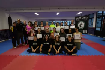 Aula de Defesa Pessoal Feminina