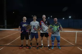 TORNEIO DE DUPLAS DE TÊNIS