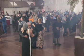Jantar Baile Acalentos de Outono