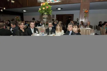 Clube Dores