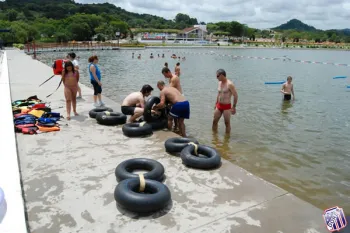 Clube Dores