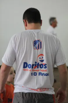 Pais são homenageados pelos alunos da Escola Doritos