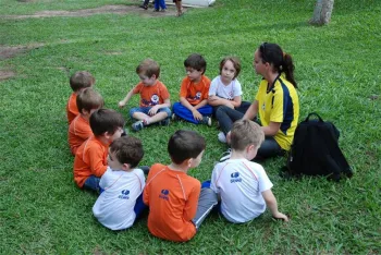 Chegada do Coelho na Sede Campestre - Doritos Infantil IV e V