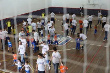 Pais são homenageados pelos alunos da Escola Doritos