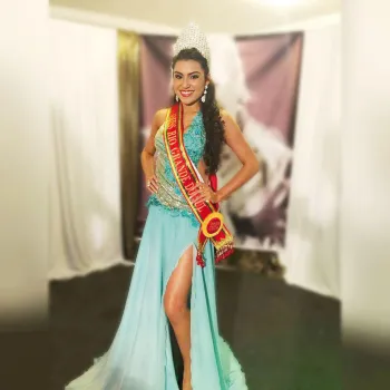 Eduarda com a faixa do concurso Miss Rio Grande do Sul 2016.