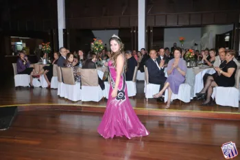 Clube Dores