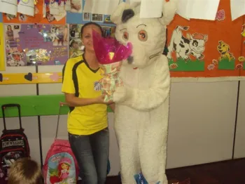 Chegada do Coelho na Escola Doritos